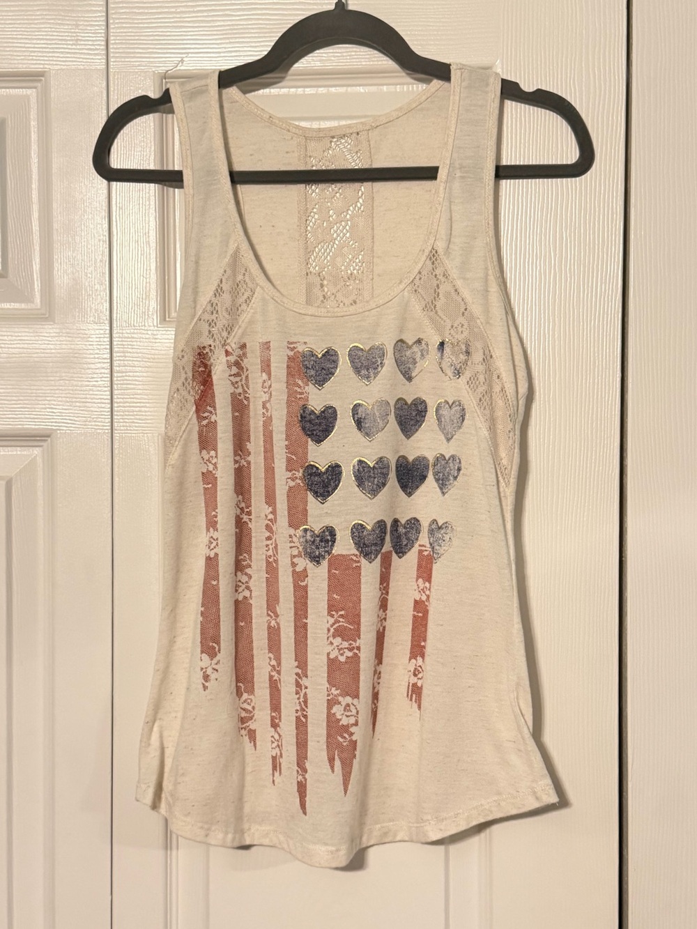 Cream Lace-Back Tank with Flag Heart Graphic